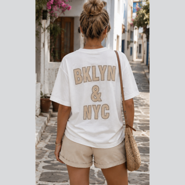 Γυναικείο Λευκό T-Shirt με 3D Γράμματα L.A. & Αστέρια - Image 4
